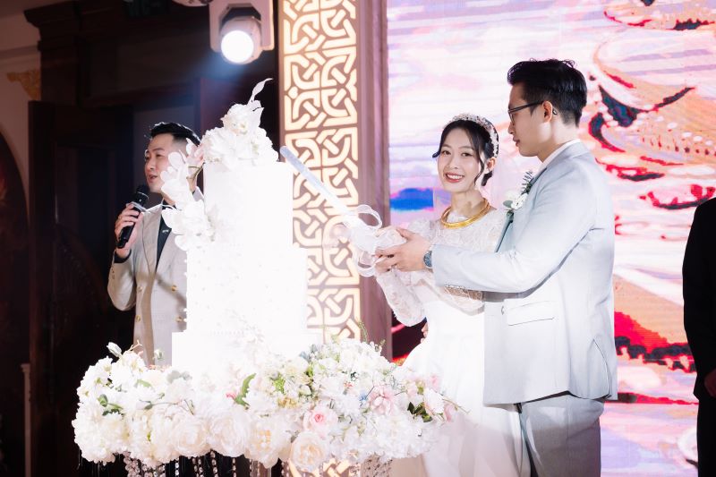 đặt tiệc cưới mùa cao điểm đặt tiệc cưới mùa cao điểm